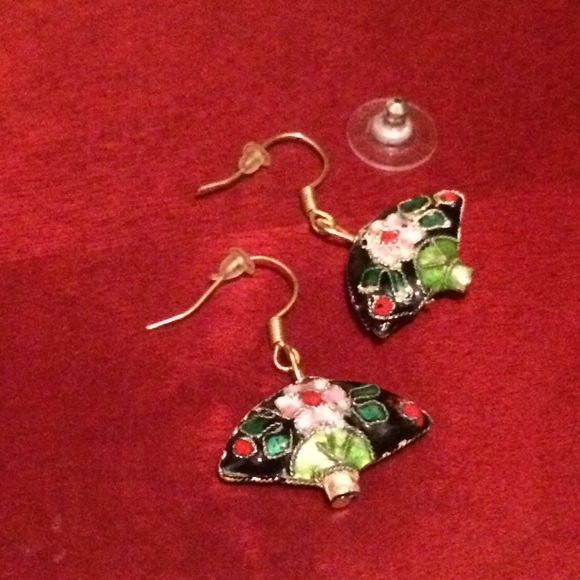 Oriental fan dangle earrings - Picture 4 of 4